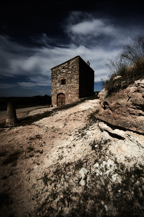 Ein altes Rebhaus in den Reblagen der Finca el Mas